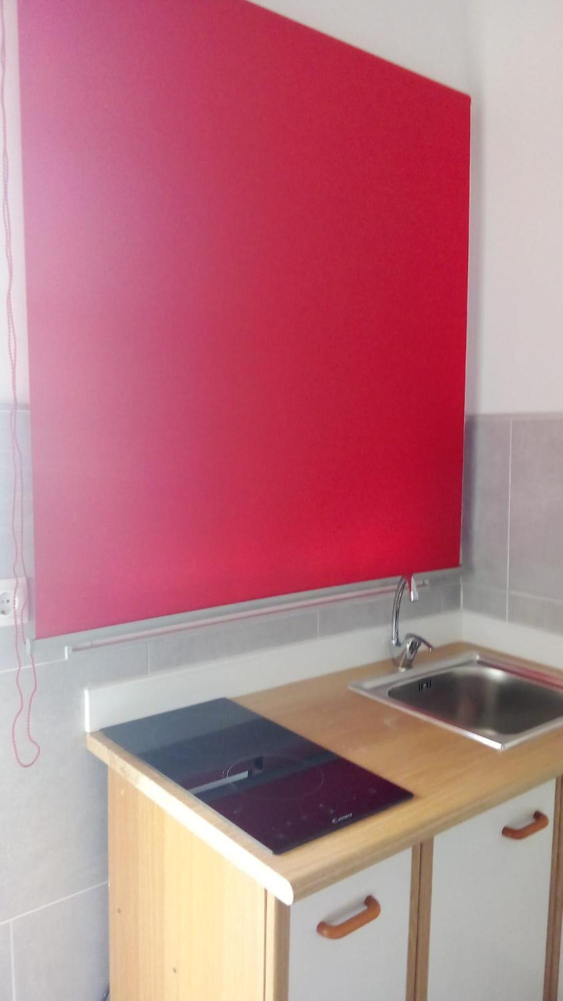 Estudio Encantador Cerca Del Carrefour Rosaleda 1 Apartment